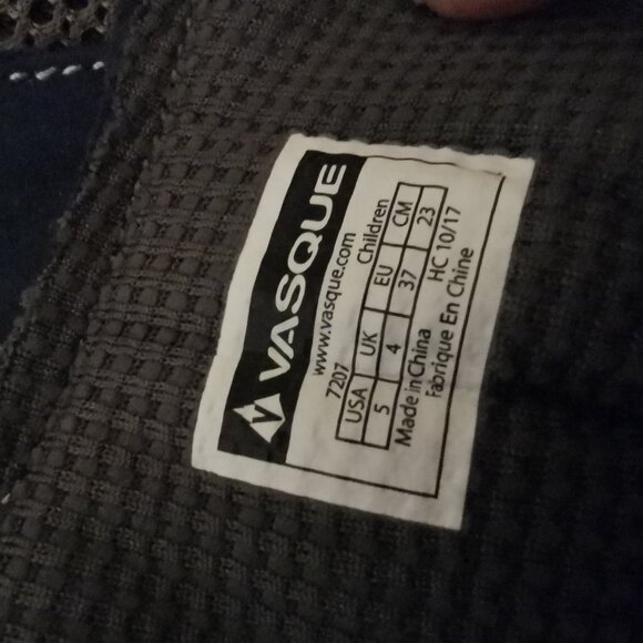 Vasque Hiking Shoes - Picture 4 of 4